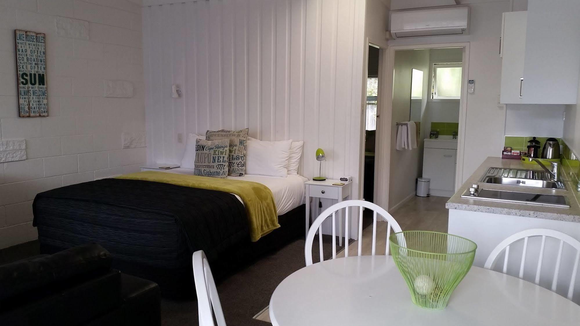Little Haven Motel Taupo Exterior photo